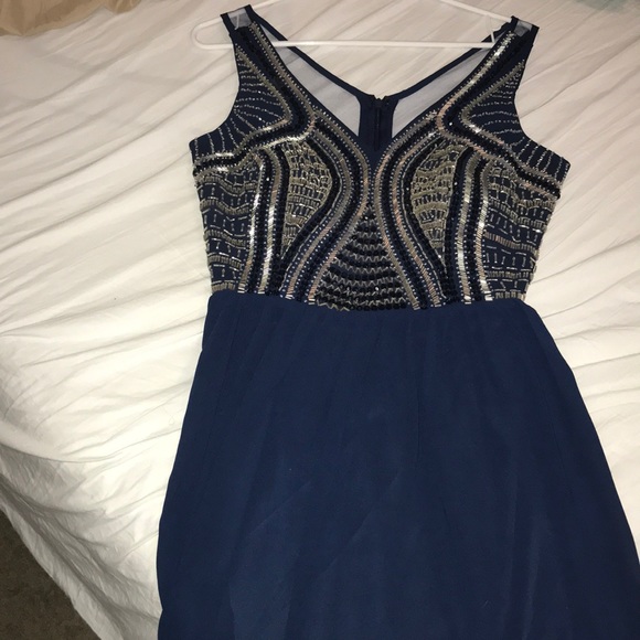 Minuet Petite Dresses & Skirts - Beautiful dress Minuet Petite Dresses & Skirts - Beautiful dress